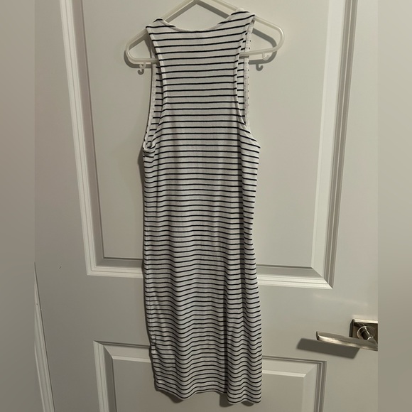 H&M (DIVIDED) Women’s Striped Bodycon Dress - Picture 2 of 3